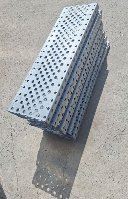 Trepte zincate galvanizate