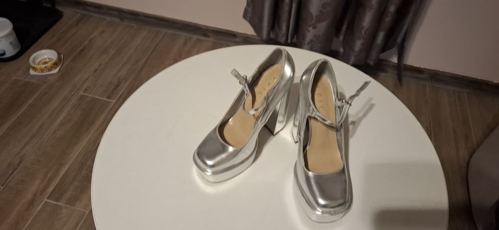 Vand pantofi Epica 36