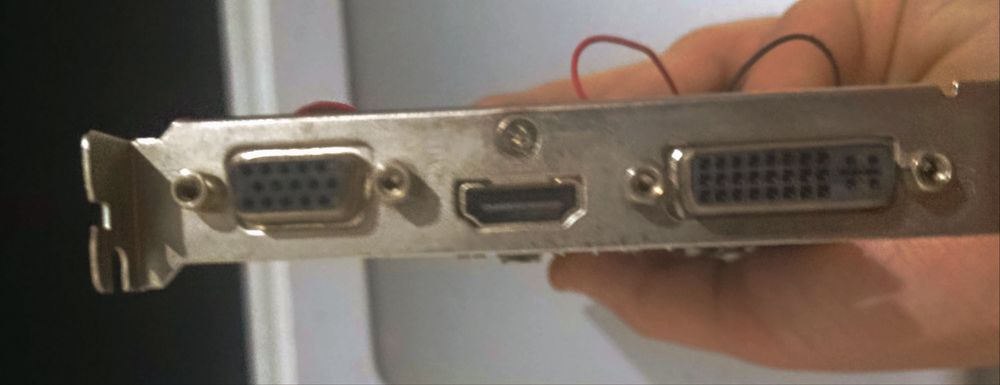 Nvidia GT 210 1GB gddr3