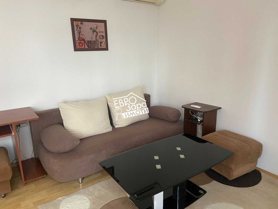 Дава се под наем Двустаен апартамент в Стара Загора, Център - 65 кв.м за 280.5 € - Снимка #3