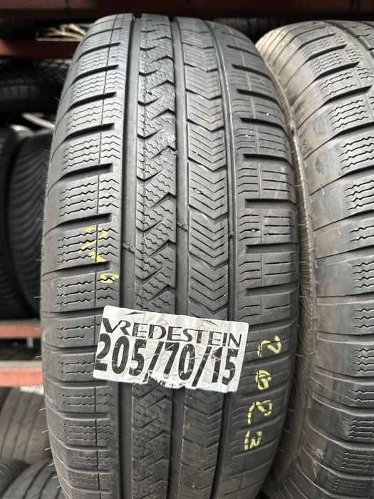 205/70/15 Vredestein M+S