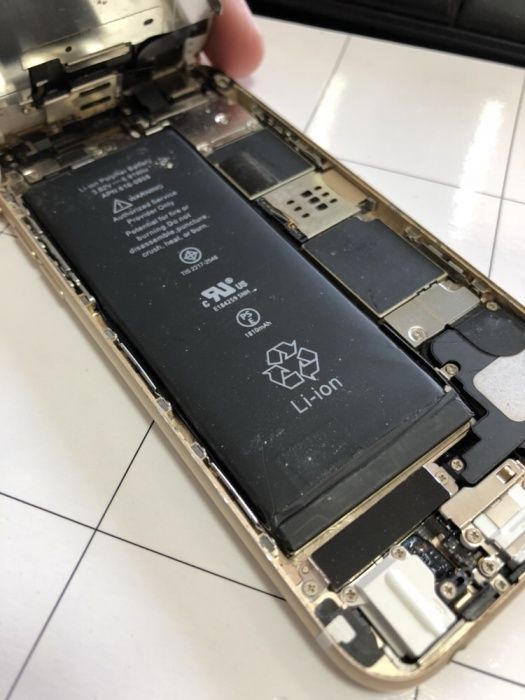 Ремонт на смартфони, таблети, смяна на екран, батерии, стъкла