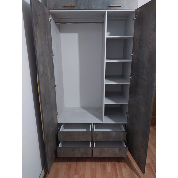 Шкаф в спальню..