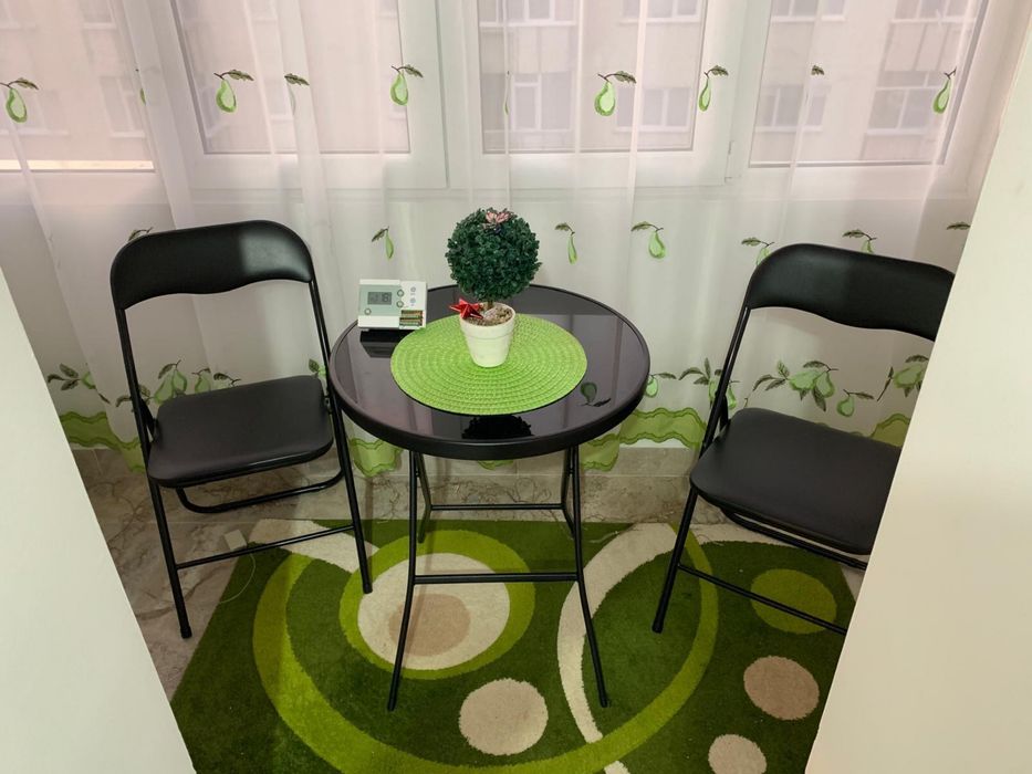 Închiriez apartament cu doua camere