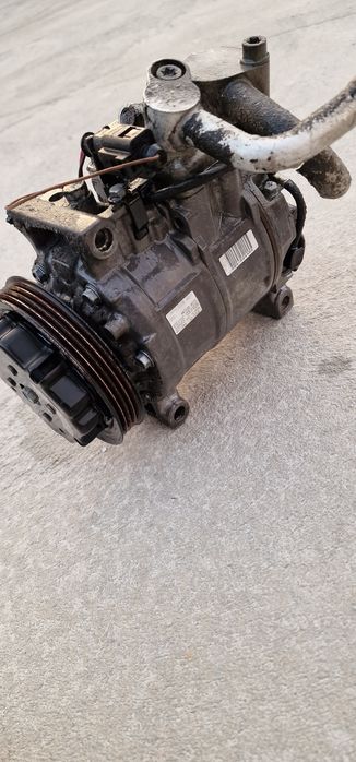 Compresor aer condiționat 2.5 v6 audi a4 vw passat skoda superb