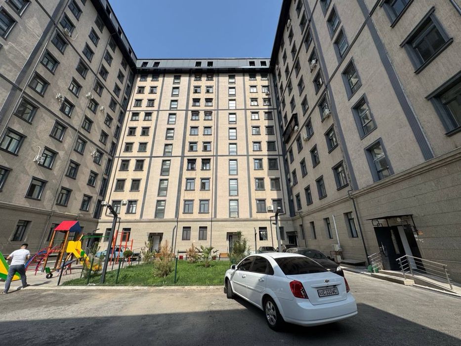 Shayxontohur tumanida yangi 4 xonalik xonadon srochna sotiladi!