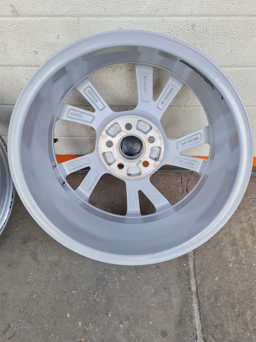 Джанти за ФОЛКСВАГЕН VW AUDI SEAT SKODA R16 5x100 ET40 6J