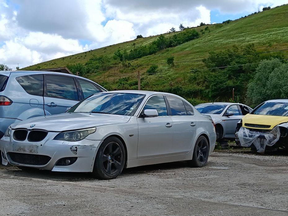 БМВ / BMW 520i / E60 / M54 - на части