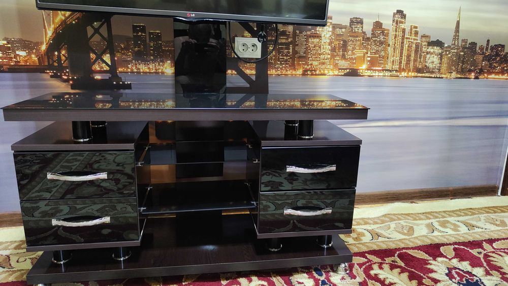 Подставка под телевизор moderno срочно цена окончатель