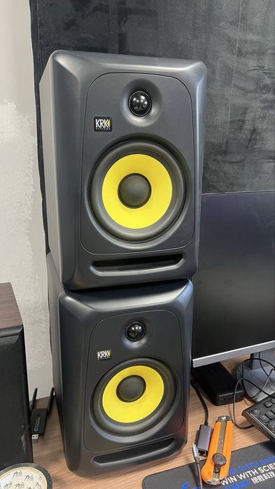 Krk classic 7 срочно продаю
