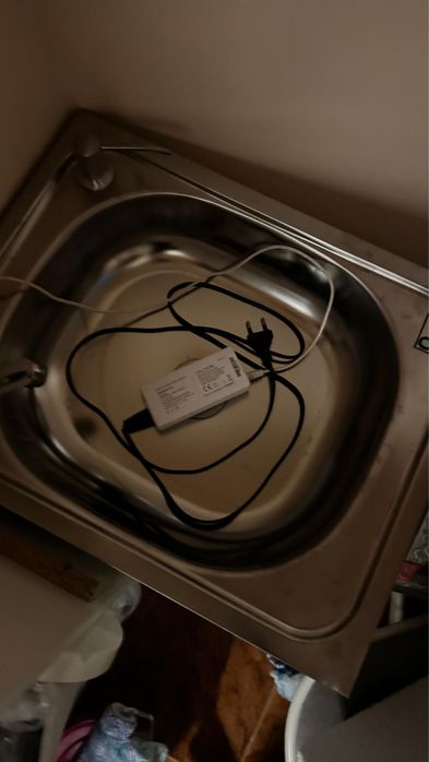 Chiuvetă Mobilă cu Roți