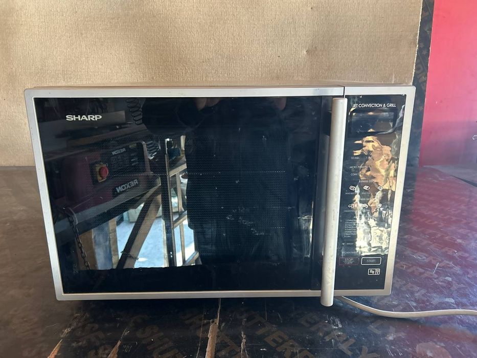 Микровълнова за ресторант кетеринг професионална ковентомат SHARP