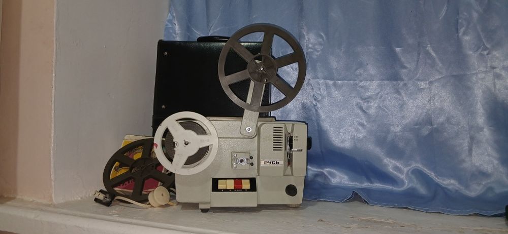 Русь кинопроектор