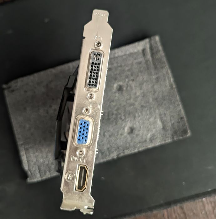 Видеокарта GT 730 2 гб
