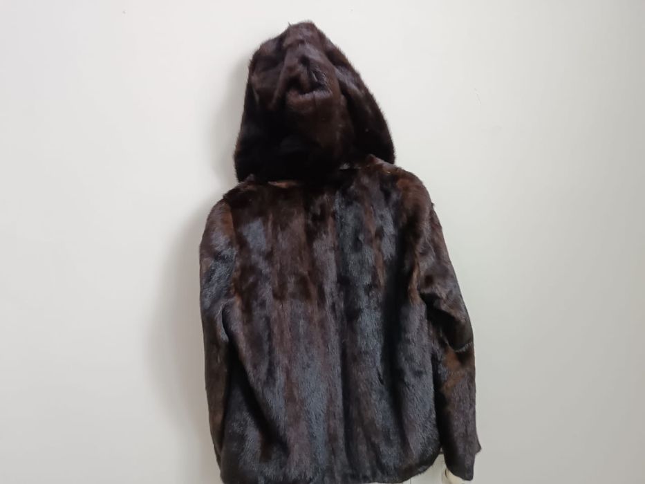 ШУБА НОРКОВАЯ с капюшоном