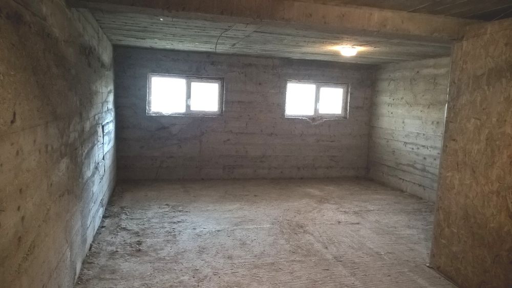 Depozit boxa depozitare garaj la demisol cu geamuri, bloc nou Cantemir