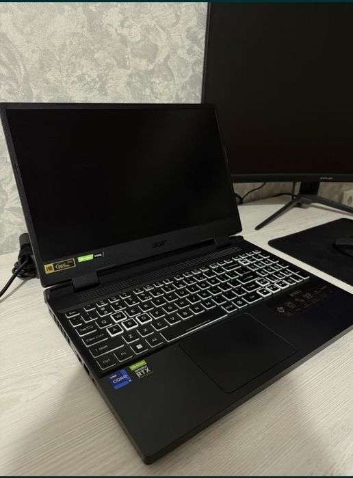 Noutbuk acer core i9