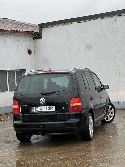 VOLKSWAGEN Touran 2006 — imagine 3