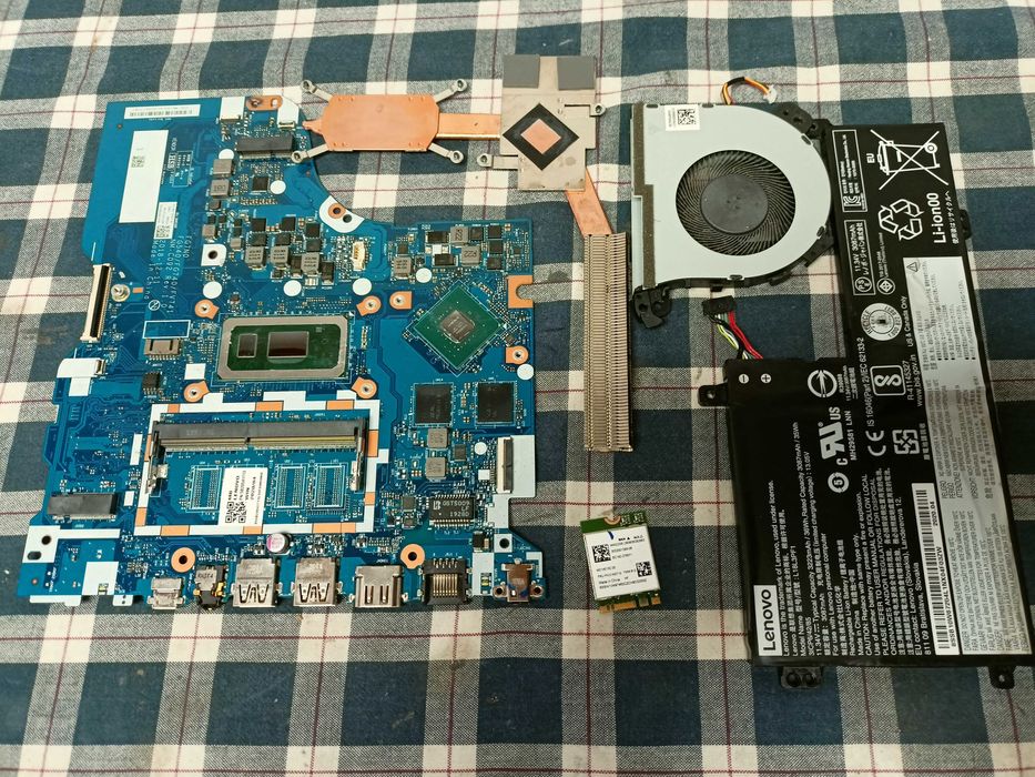 Elemente Lenovo V340 17IWL