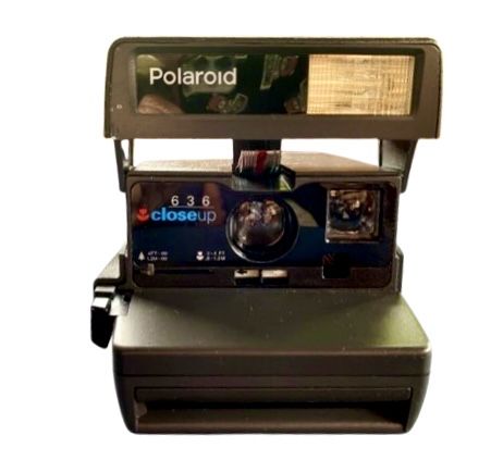 ЦЕНА - 30€. Фотоапарат POLAROID 636 Close up