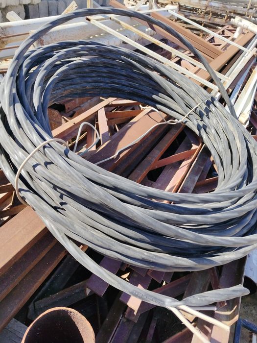 Продам кабель.     .