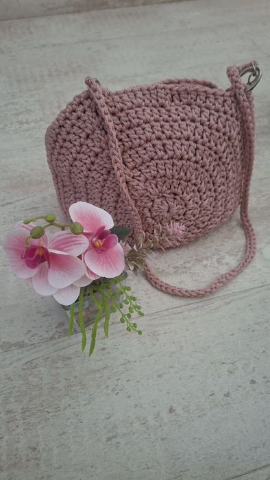 Ръчно изработени дамски  чанти