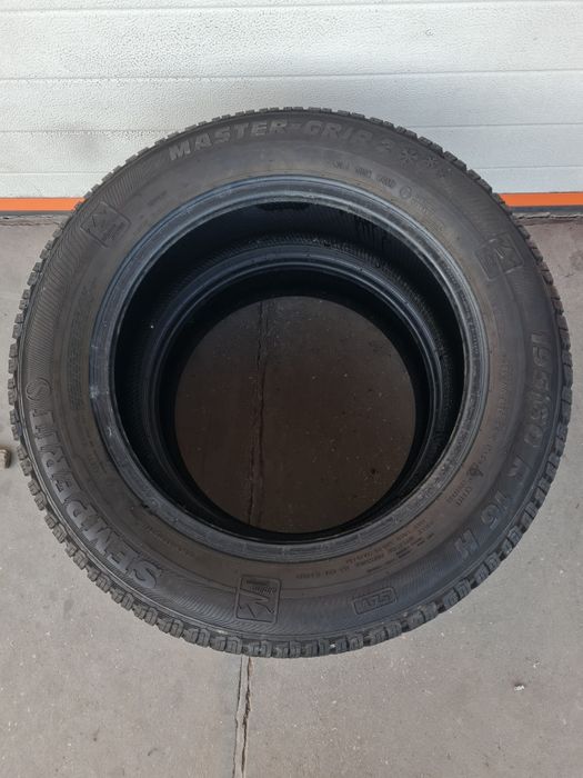 Зимни гуми 2 броя SEMPERIT MasterGrip2 195 60 R16 дот 1919