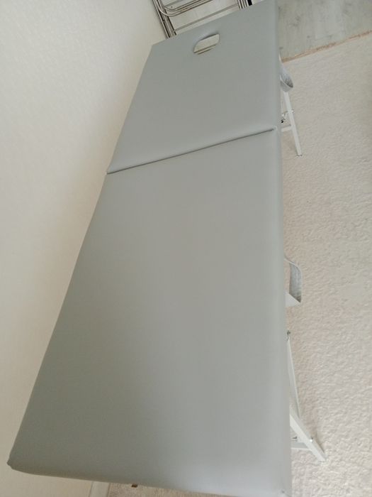 Массажный кушетка