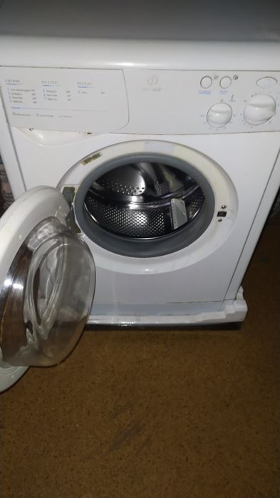 Продам стиральную машину автомат

Стиральная машина с фронтальной загр