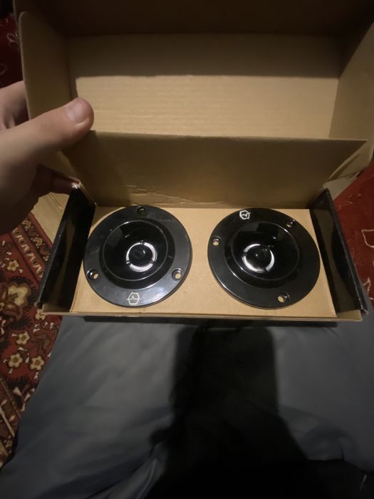 Продам комплект автозвука буфер