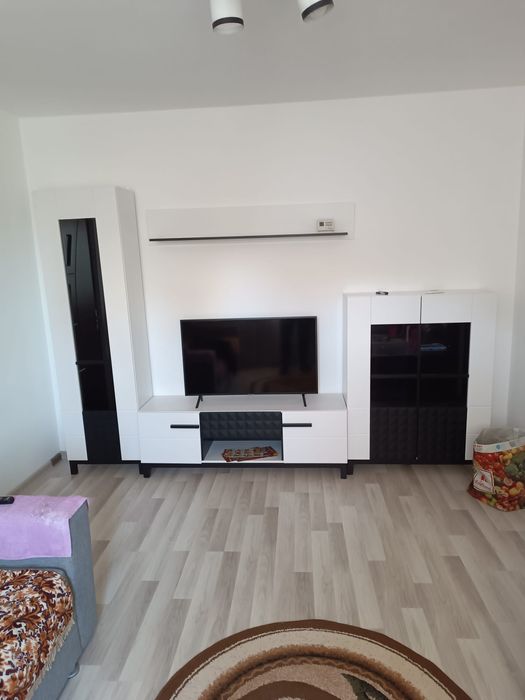 Închiriez apartament 2 canerw