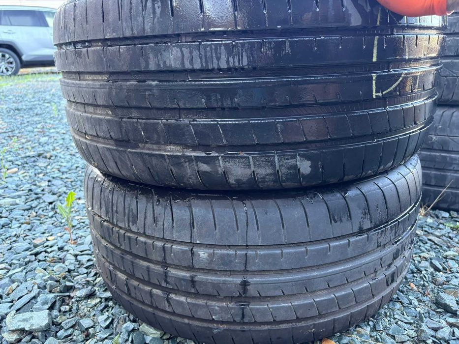 2 x anvelope - 275/40/21 - Goodyear Eagle F1 - vara - stare foarte buna - 500 ron setul!