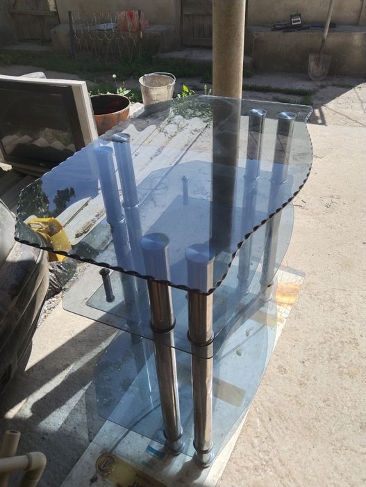 Тумба под телевизор.