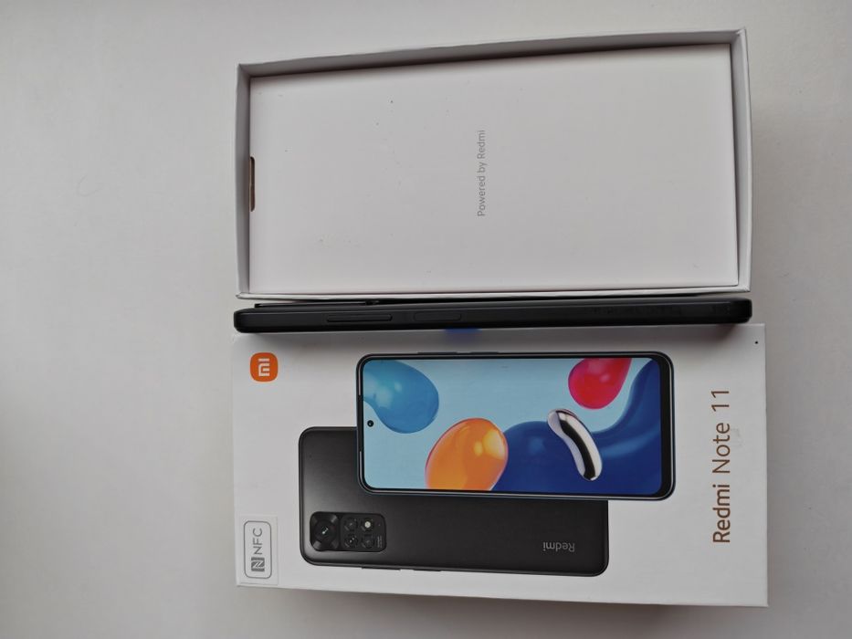 Vând Redmi Note 11 Graphite Gray 4 GB RAM 64 GB ROM