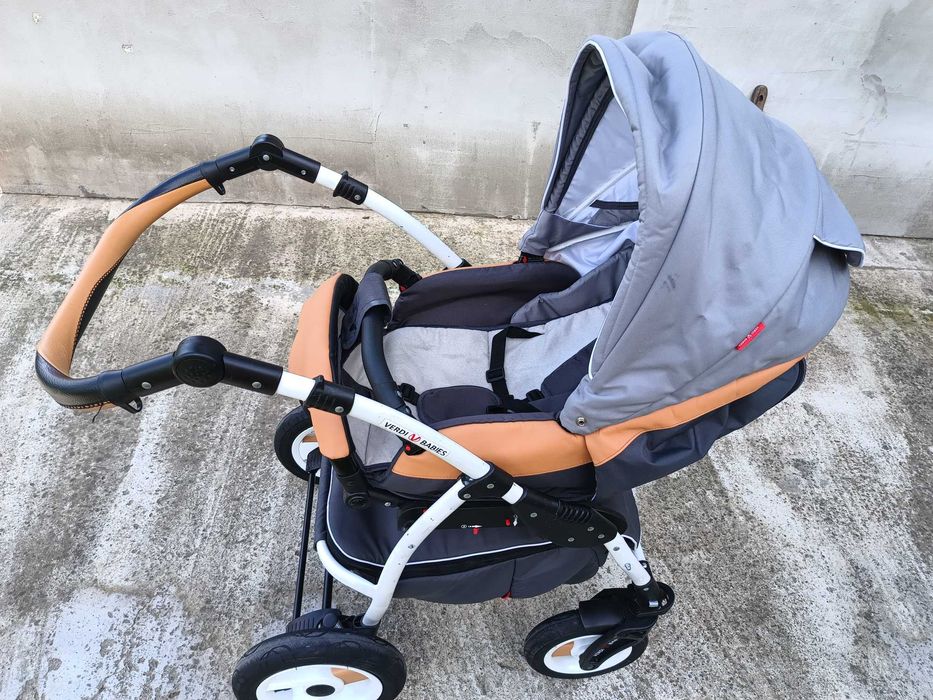 Cărucior pentru copii