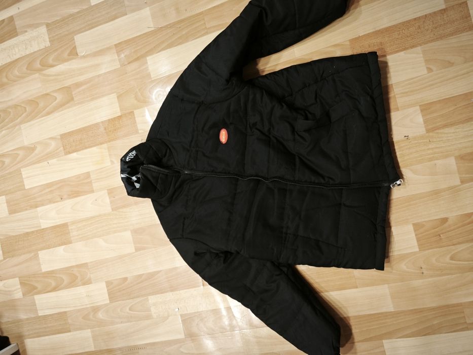 Куртка на осень unisex размер М
