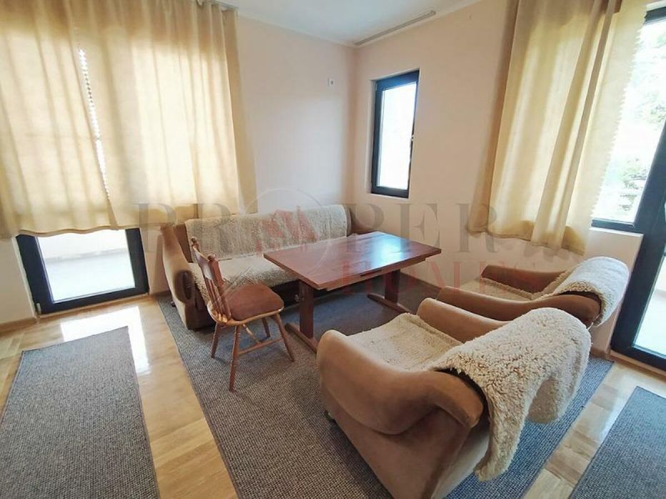 Дава се под наем Двустаен апартамент в Велико Търново, Акация - 65 кв.м за 280.5 € - Снимка #3