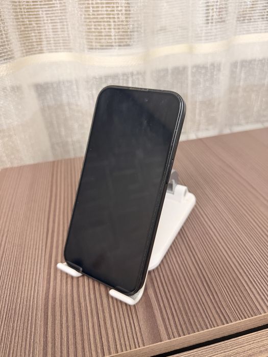 IPhone 15 128Gb.