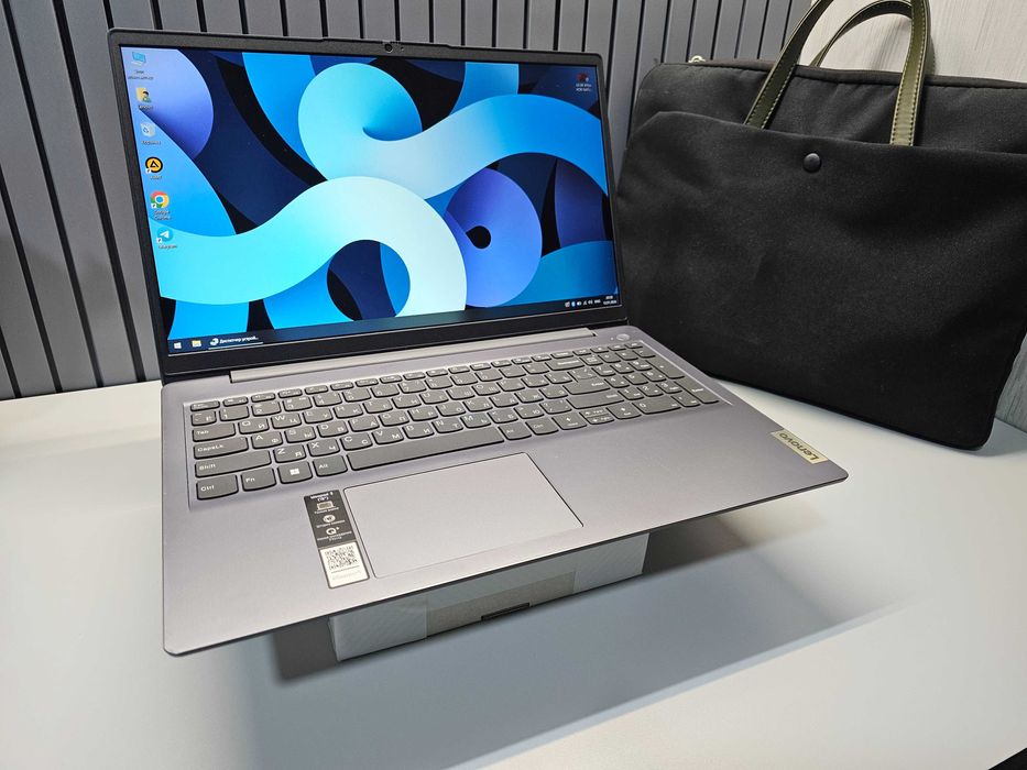 ПРОДАМ Lenovo 15ADA6 Офисный Ноутбук AMD 3020e/8GB/256SSD/15.6"iPSFHD