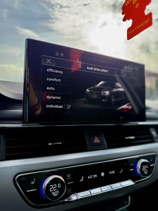 Audi A4 S line / 2020 / 4.0 TFSI / 2.0 Mild Hybrid / Masaj in scaune / Faruri Matrix +++