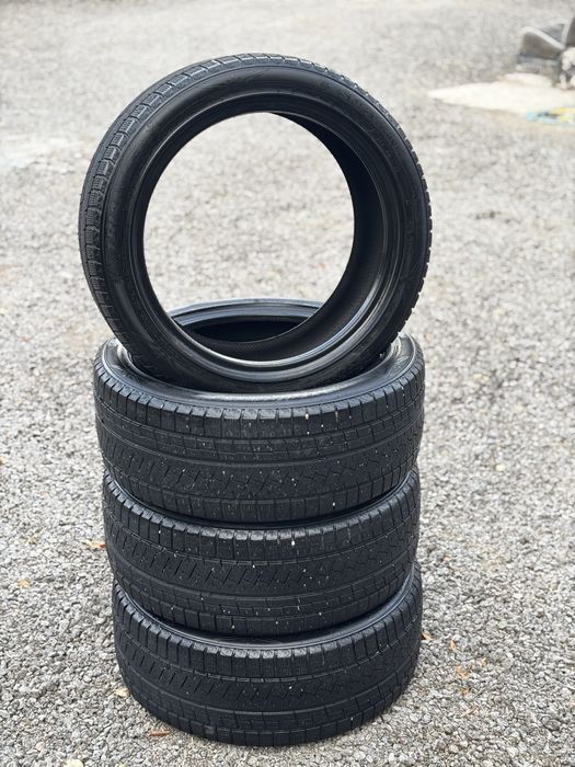 Пакришка зимние 235/45R18 Triangle сатылады состояние оте жаксы компле