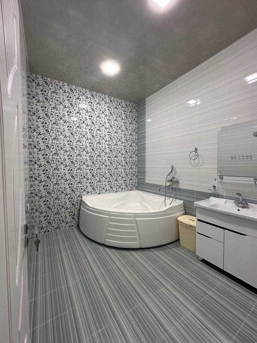 Продаю дом 40 лет Тузел 3 кв-л можно  как ностел или детский сад