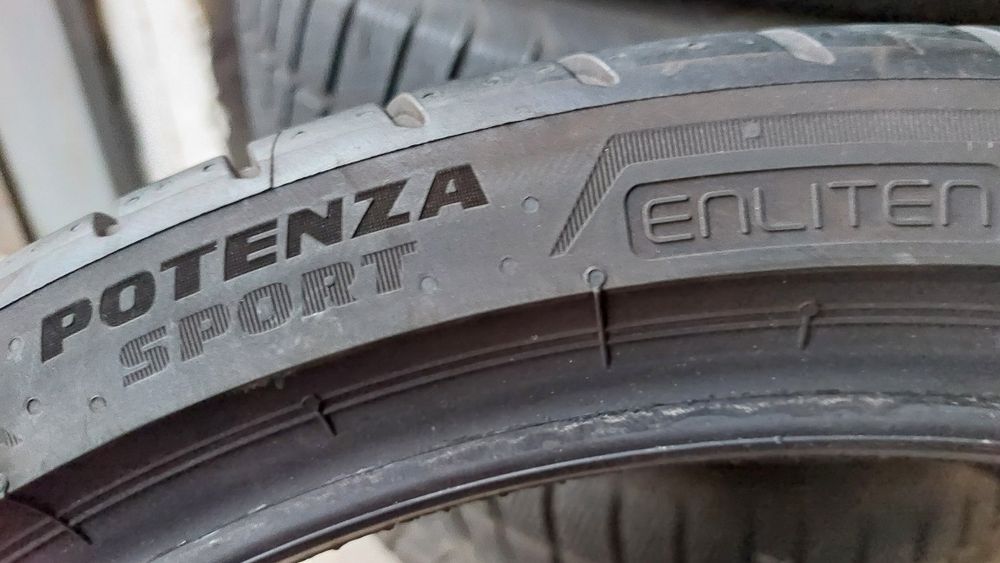 Летни гуми 245/35/19 Bridgestone Potenza Sport 2 броя