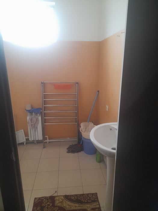 Дом 2 хоналий сотилади