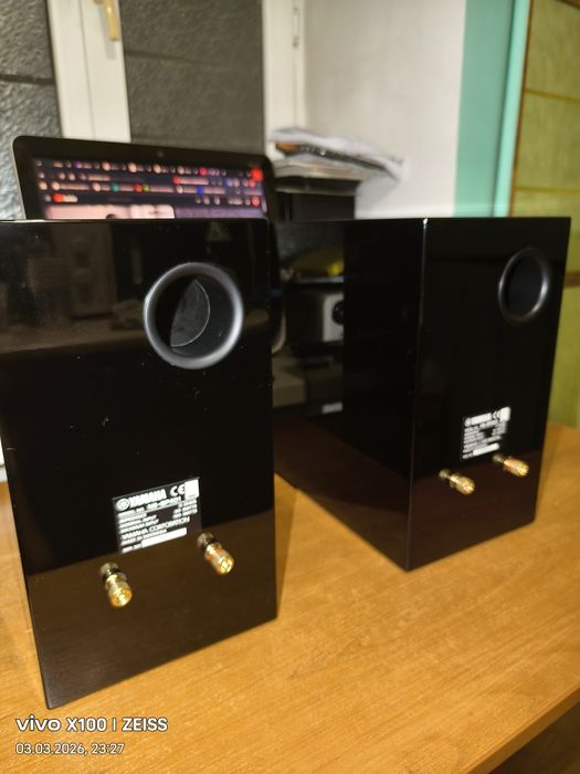 Акустика Yamaha ns-bp 401