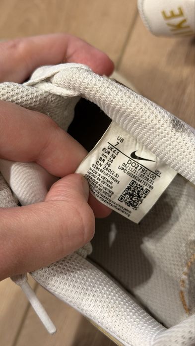 Nike оригинал 38 размер
