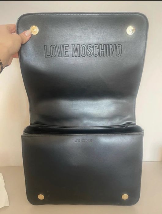 Geanta moschino mare neagra de umar