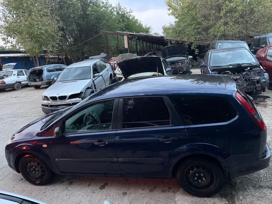 Piese Auto din Dezmembrari Ford Focus 2 1.6 benzină 2006