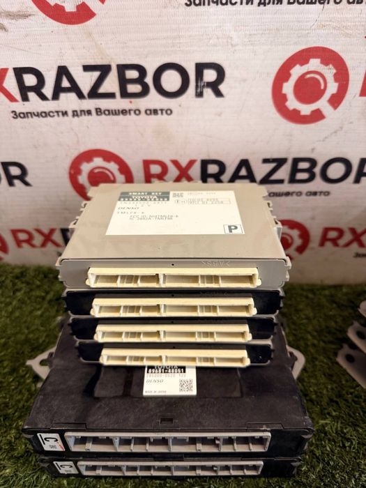 Блок SMART KEY на лексус тойота