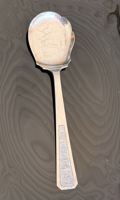 Серебряный набор ложек